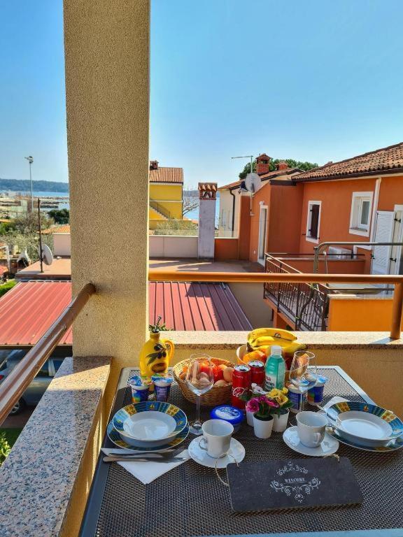 Apartments Manuel Novigrad Istria Exterior foto
